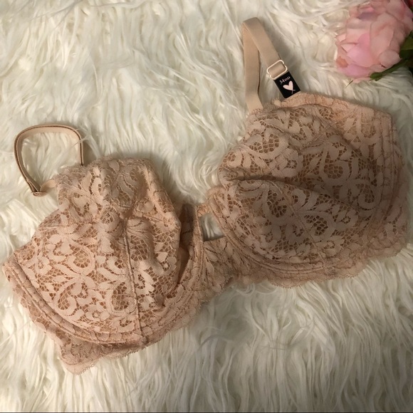 Victoria’s Secret 34F & Medium High Waist Thong Unlined Demi Lace Bra Set 34DDD - Picture 3 of 8